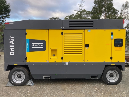 Gele Draagbare Compressor Y1260 429 Kw Vermogen En 1 X 2" Kogelkraan Voor Veelzijdige Toepassingen