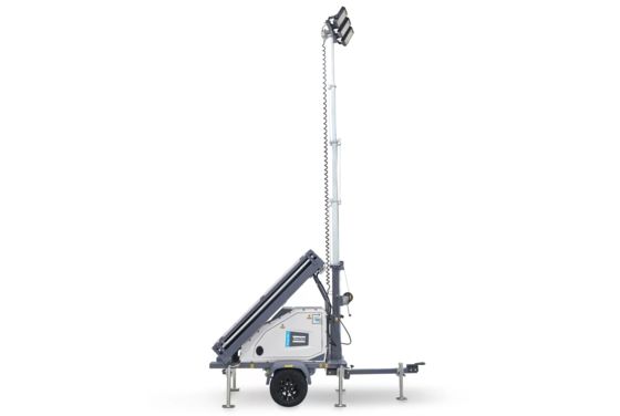 Windweerstand Niveau 110 Km/u Elektrische Lichtmast HiLight MS4 met 3 X 150 Verlichting en 3846 M2 Dekking